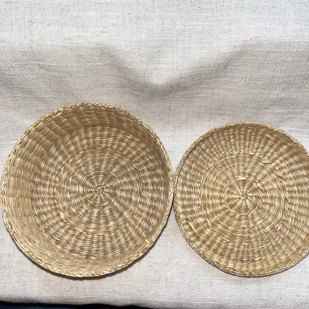 Woven Basket with Lid 6-inch Diameter‎